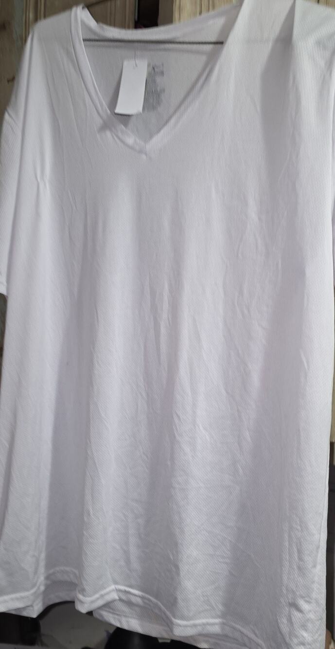 Hanes 2XL White VNeck Sheer TShirt